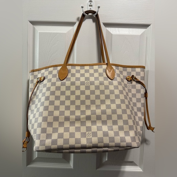 LOUIS VUITTON Damier Azur Neverfull MM - Picture 4 of 16